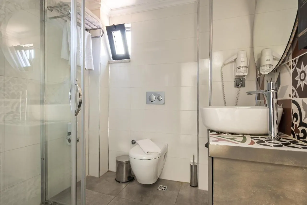 Excellent Flat Near Hadrians Gate Apartment Antalya Turkey